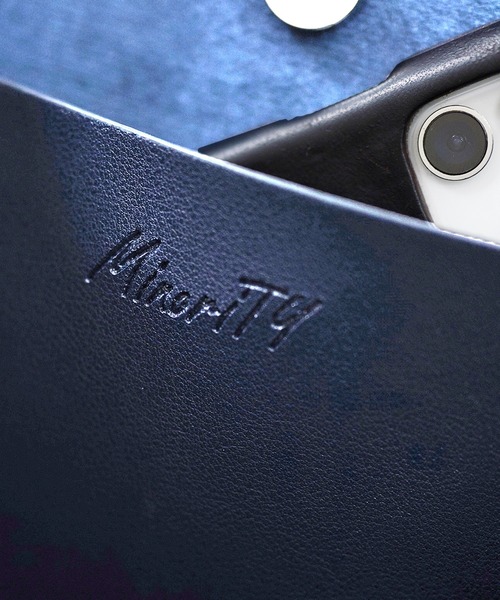 MinoriTY（マイノリティ）の「シンセティックレザーバイカラートートバッグ（トートバッグ・メンズ・ブラック/ネイビー/モカ・FREE）」の16枚目の写真