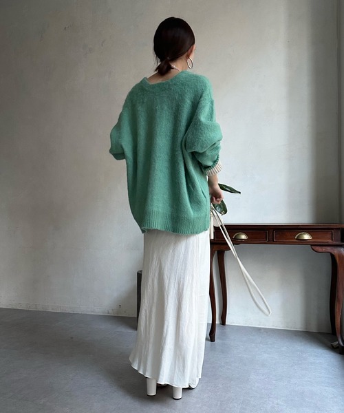 DouDou（ドゥドゥ）の「袖配色2WAYシャギーニット（カーディガン/ボレロ・レディース・オフホワイト/ブルー/グリーン・FREE）」の6枚目の写真