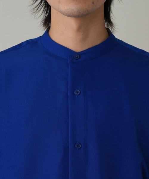 COLONY 2139（コロニートゥーワンスリーナイン）の「ドレープポリバンドカラー長袖シャツ（シャツ/ブラウス・メンズ・ブラック/アイボリー/ブルー・MEDIUM/LARGE）」の18枚目の写真