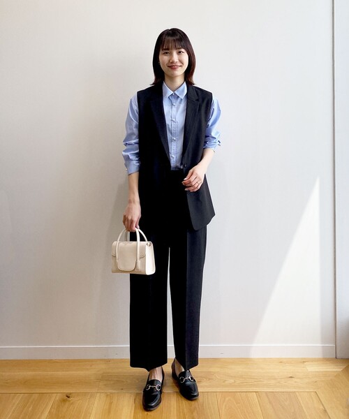 OPAQUE.CLIP(オペークドットクリップ)の「◆パール調ボタンシャツ【guldgan/ガルドギャン】(シャツ/ブラウス・レディース・ホワイト系/ブルー系2/ライトブルー/ブルー系7・38/40)」の17枚目の写真