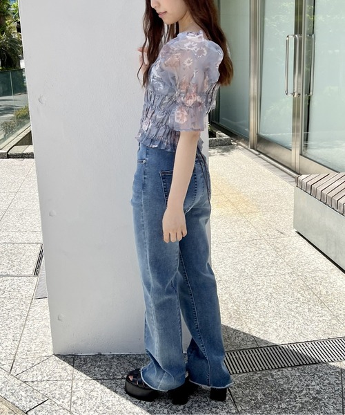 one way（ワンウェイ）の「シアーシャーリングブラウス（シャツ/ブラウス・レディース・ホワイト/ブラック/ベージュ系その他/ブルー系その他/グリーン・FREE）」の16枚目の写真