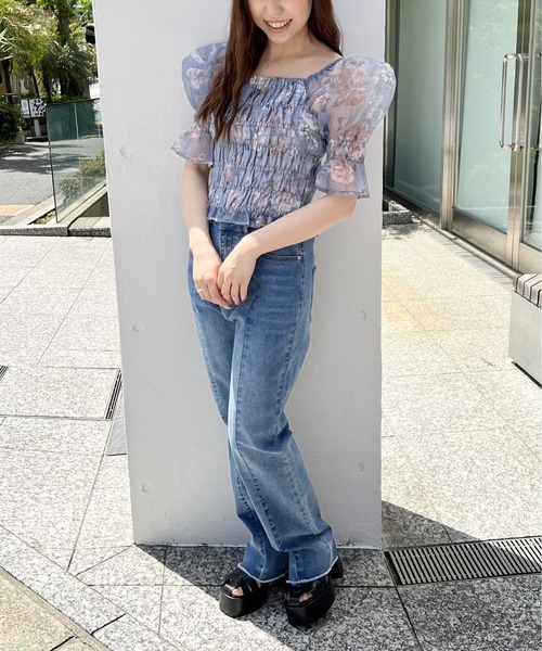 one way（ワンウェイ）の「シアーシャーリングブラウス（シャツ/ブラウス・レディース・ホワイト/ブラック/ベージュ系その他/ブルー系その他/グリーン・FREE）」の8枚目の写真