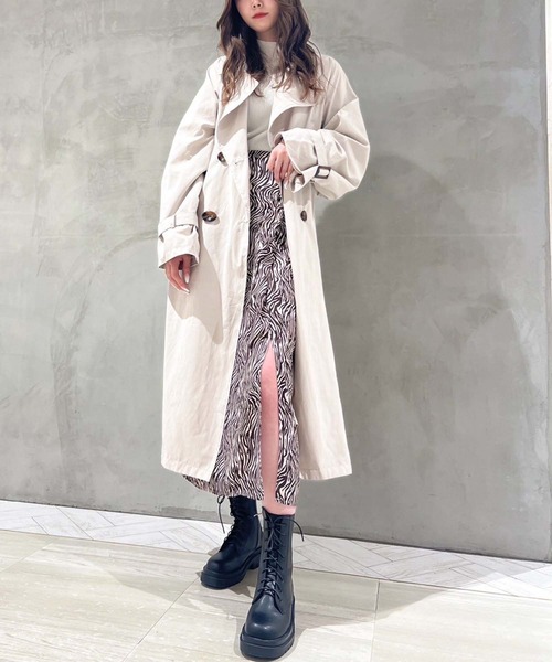 ANAP(アナップ)の「キャンディ袖ビックトレンチコート(トレンチコート・レディース・ベージュ/マスタード/アイボリー・FREE)」の19枚目の写真