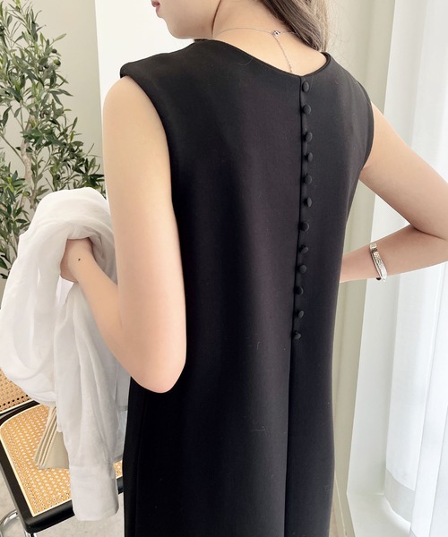 GeeRA(ジーラ)の「くるみボタンストレッチロングワンピース(ワンピース・レディース・ブルー/オレンジ/ブラック・LARGE/X-LARGE/SMALL/MEDIUM)」の12枚目の写真