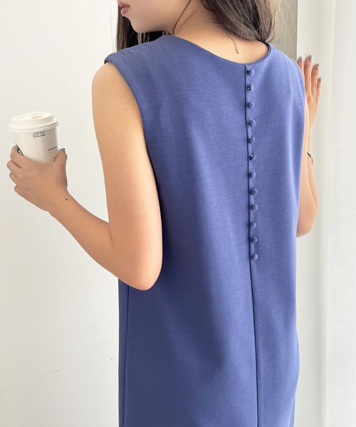 GeeRA(ジーラ)の「くるみボタンストレッチロングワンピース(ワンピース・レディース・ブルー/オレンジ/ブラック・LARGE/X-LARGE/SMALL/MEDIUM)」の8枚目の写真