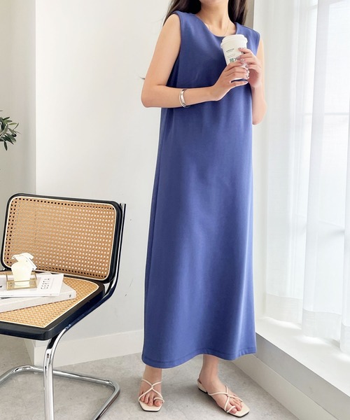 GeeRA(ジーラ)の「くるみボタンストレッチロングワンピース(ワンピース・レディース・ブルー/オレンジ/ブラック・LARGE/X-LARGE/SMALL/MEDIUM)」の10枚目の写真