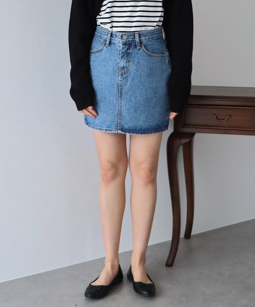 BLUEEAST（ブルーイースト）の「台形デニムミニスカート（デニムスカート・レディース・ブラック/グレー/ブルー/アイボリー・MEDIUM）」の13枚目の写真