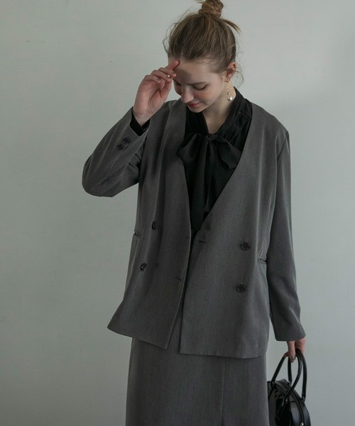 BONLECILL noir（ボンルシールノワール）の「【BONLECILL noir】2way ボリュームスリーブ ボウタイギャザーブラウス（シャツ/ブラウス・レディース・ブルー/オフホワイト/ブラック/ネイビー・FREE）」の21枚目の写真