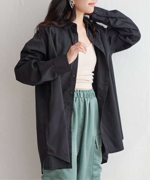 VENCEEXCHANGE(ヴァンスエクスチェンジ)の「マルチウェイショルダーカットシャツ(シャツ/ブラウス・レディース・ブラック/オフホワイト/イエロー・FREE)」の2枚目の写真