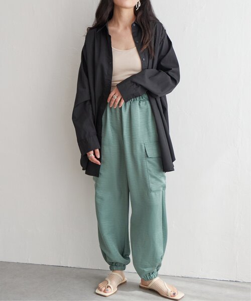 VENCEEXCHANGE(ヴァンスエクスチェンジ)の「マルチウェイショルダーカットシャツ(シャツ/ブラウス・レディース・ブラック/オフホワイト/イエロー・FREE)」の12枚目の写真