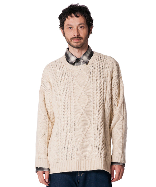 glamb（グラム）の「Calvin knit（ニット/セーター・メンズ・ブラック/グレー/ホワイト・2/1/4/3）」の4枚目の写真