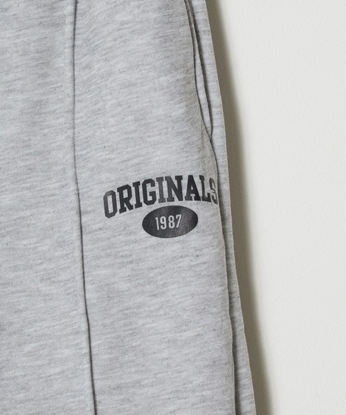 Chick（チック）の「スタンドネックスウェット セットアップ（スウェット・レディース・ブラック/グレー・M/L/XL）」の10枚目の写真