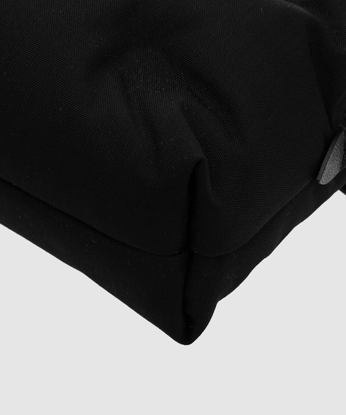 Maison Margiela（メゾンマルジェラ）の「SHOULDER BAG（ショルダーバッグ・メンズ・ブラック・FREE）」の5枚目の写真