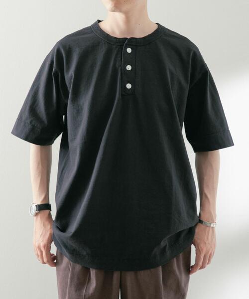 Healthknit(ヘルスニット)の「Healthknit MADE IN USA Henley-Neck T-shirts(Tシャツ/カットソー・メンズ・ホワイト/ダークグレー/ブラック/ブルー・MEDIUM/LARGE/X-LARGE)」の3枚目の写真