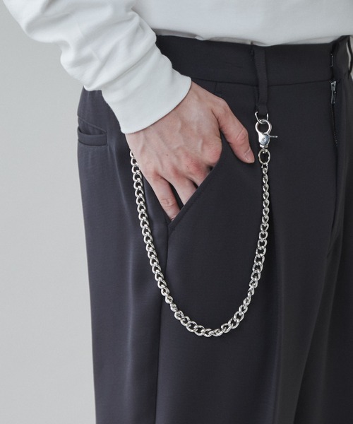 LUCY（ルーシー）の「LUCY/チェーン付きワイドスラックス（スラックス・メンズ・ダークグレー/パープル・MEDIUM/LARGE）」の6枚目の写真