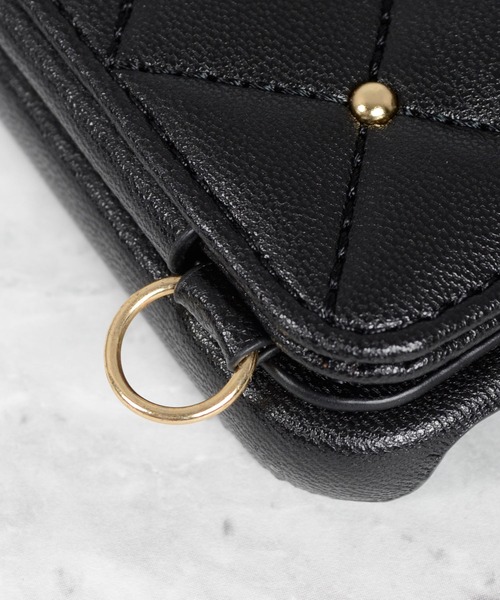 CECIL McBEE（セシルマクビー）の「iPhone15 iPhone15Pro セシルマクビー [キルティング背面ケース]（スマホケース/カバー・レディース・ネイビー/ブラック/モカ/ベージュ・iPhone 15/iPhone 15 Pro）」の9枚目の写真