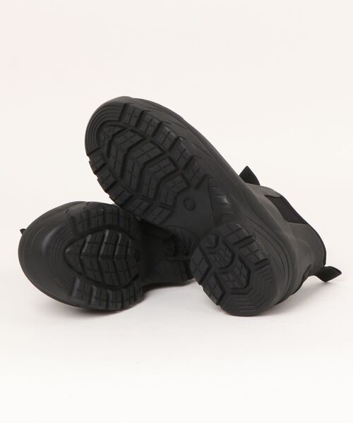 BENETTON (UNITED COLORS OF BENETTON)(ベネトンユナイテッドカラーズオブベネトン)の「サイドゴアショートブーツ・ユニセックス(ブーツ・メンズ・ブラック・38/41/39/37/40/42)」の3枚目の写真