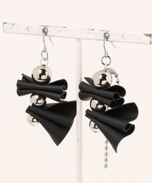 【Beauty bell】PVCとチェーンピアス