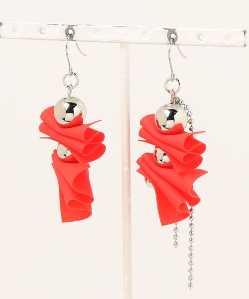 tone（トーン）の「【Beauty bell】PVCとチェーンピアス（ピアス（両耳用）・レディース・レッド/ブラック系その他/ホワイト/ホワイト系その他2/ブラック/ピンク系その他/イエロー・FREE）」の7枚目の写真