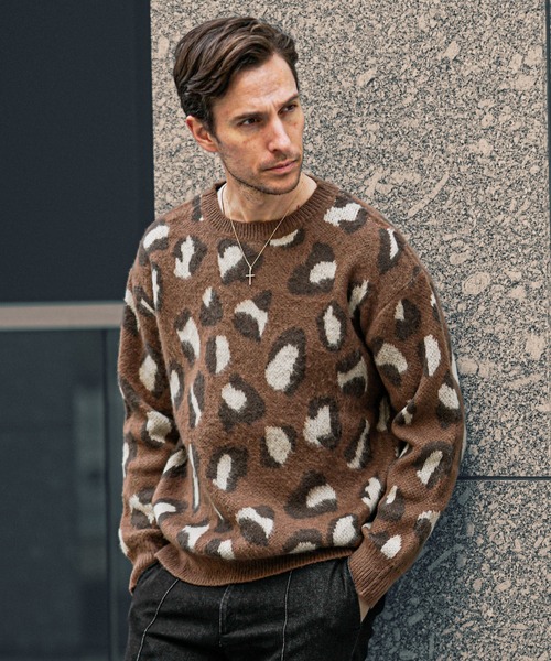 SOMEDIFF（サムディフ）の「【SOMEDIFF】モヘアタッチクルーネックシャギーニット メンズ ルーズシルエット セーター 大きいサイズ 春服 冬服（ニット/セーター・メンズ・ブラック/ライトホワイト/ワインレッド/グレー/ブラウン/ボルドー/チャコール/ブラック系・M/L/XL）」の6枚目の写真