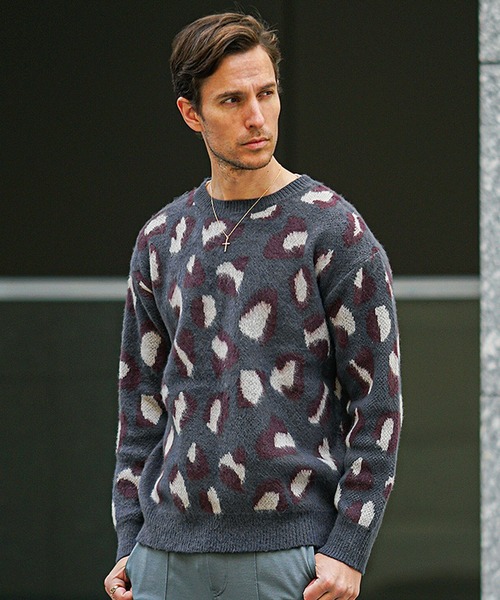 SOMEDIFF（サムディフ）の「【SOMEDIFF】モヘアタッチクルーネックシャギーニット メンズ ルーズシルエット セーター 大きいサイズ 春服 冬服（ニット/セーター・メンズ・ブラック/ライトホワイト/ワインレッド/グレー/ブラウン/ボルドー/チャコール/ブラック系・M/L/XL）」の16枚目の写真