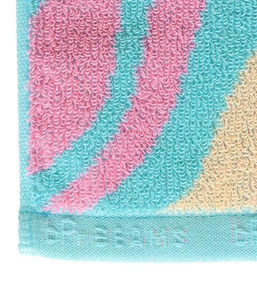 bpr BEAMS（ビーピーアール ビームス ）の「bPr BEAMS / マーブル フェイスタオル（タオル・メンズ・ピンク/グレー/グリーン・ONE SIZE）」の6枚目の写真