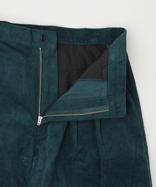 JOURNAL STANDARD relume（ジャーナルスタンダード　レリューム）の「【ZOZO限定】WIDE TWO TUCK CUTOFF CHINO CORDS / ツータック ワイドカットオフ コーデュロイパンツ（その他パンツ・メンズ・ブラック/ネイビー/ダークグリーン/ボルドー/モカ/オフホワイト/グレー/ライトグレー・XL/XS/S/M/L）」の9枚目の写真