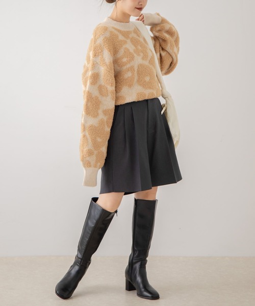 HEYUMM（ヘユム）の「クルーネックフラワージャガードセーター（ニット/セーター・レディース・ベージュ系その他/ブルー系その他/グレー系その他・ONE）」の18枚目の写真