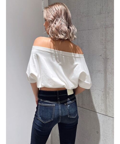 GYDA（ジェイダ）の「Square gyda エンボス オフショル トップス（Tシャツ/カットソー・レディース・オフホワイト/イエロー/ブラック・FREE）」の12枚目の写真