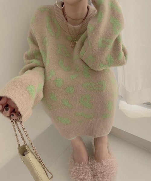 LAC-VERT（ラック・ヴェール）の「レオパード/アニマル柄起毛ニット（ニット/セーター・レディース・ベージュ/カーキ/イエロー/ブラック・FREE）」の8枚目の写真