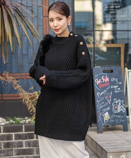 VICKY(ビッキー)の「【お尻もすっぽり隠れる】釦チュニックニット《手洗い可能》(ニット/セーター・レディース・オフホワイト/グレー/レッド/パープル/ブラック・M)」の13枚目の写真