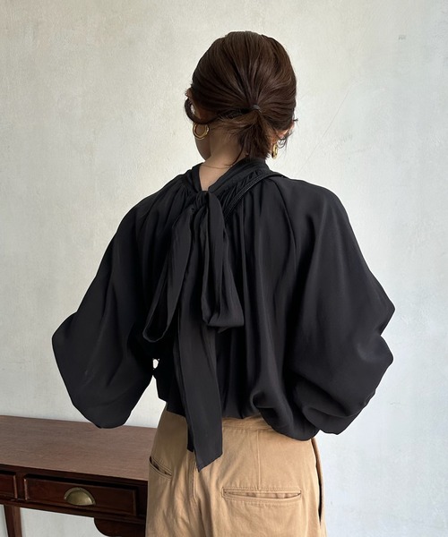 【DouDou】棒タイブラウス DouDou（ドゥドゥ）の「棒タイブラウス（）」 - WEAR