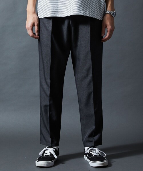 限定展開 スタプレツイル スリムテーパード イージースラックス