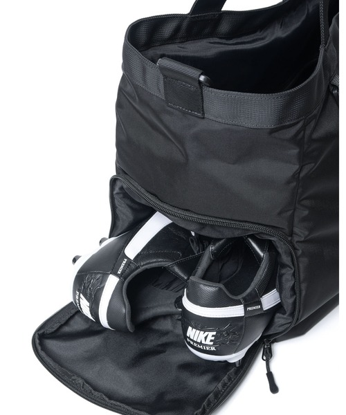 F.C.Real Bristol（エフシーレアルブリストル）の「TOUR TOTE BAG（トートバッグ・メンズ・ブラック・FREE）」の4枚目の写真