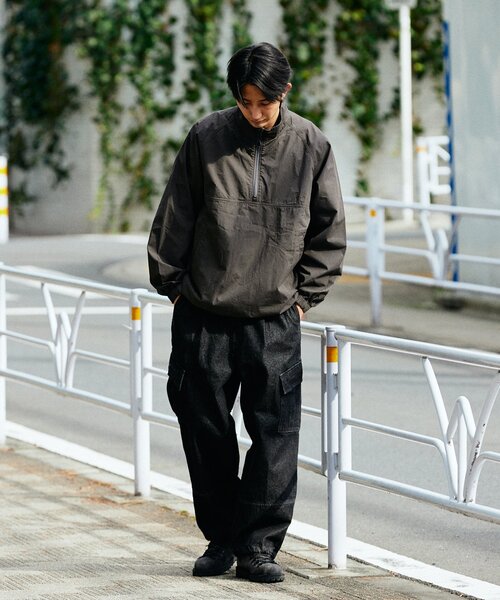 Snow Peak（スノーピーク）の「SNOW PEAK × JOURNAL STANDARD / 別注 Pigment Dyed UCCP Stand Collar PO（ブルゾン・メンズ・ブラック系その他/ダークブルー・MEDIUM/LARGE）」の4枚目の写真