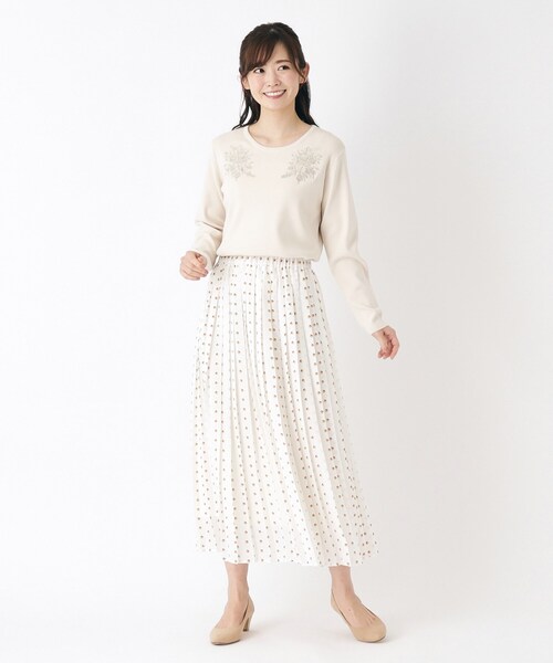 【極美品✨】ローラアシュレイ　ツインニット　花柄　グレー　ウール100% ウール混／刺繍入り】ランナム柄プルオーバーニット（ニット