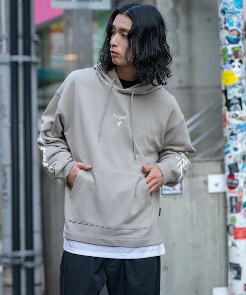 KANGOL(カンゴール)の「【KANGOL/カンゴール】 フェイクレイヤード 袖プリント ビッグシルエット 裏毛フーディー プルオーバーパーカー(パーカー・メンズ・ブラック/グレー/ライトグリーン・X-LARGE/MEDIUM/LARGE)」の18枚目の写真