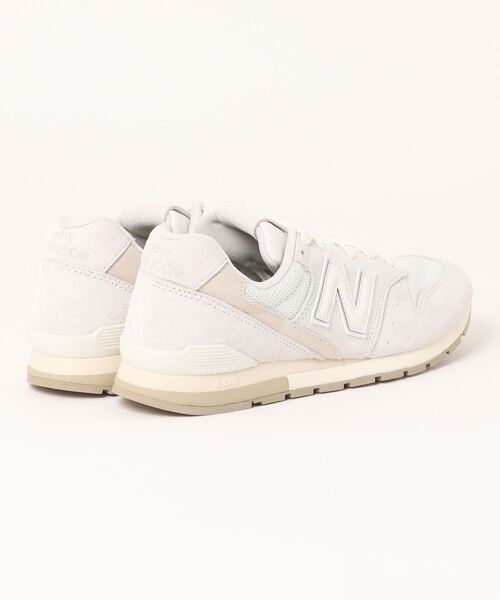 NEW BALANCE(ニューバランス)の「【New Balance(ニューバランス)】 996(スニーカー・レディース・オフホワイト・24/23/25)」の2枚目の写真