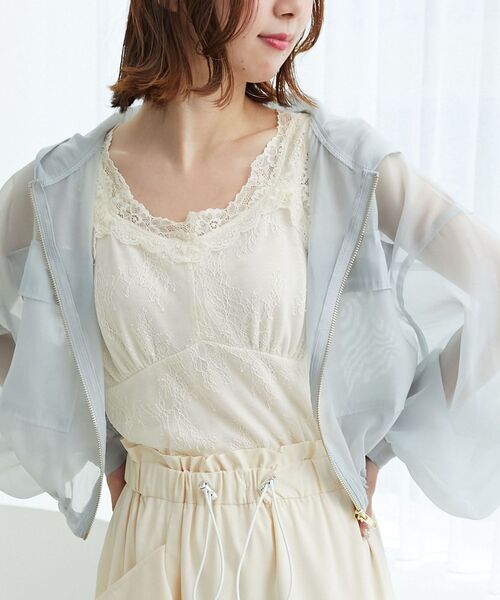 MAJESTIC LEGON（マジェスティックレゴン）の「レースクロスホルタータンク（タンクトップ・レディース・ブラック/アイボリー/ライトグレー/オフホワイト・MEDIUM）」の4枚目の写真