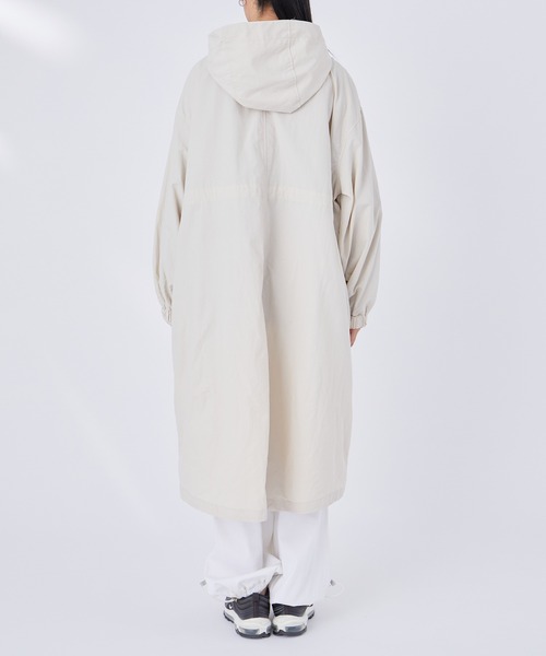 NERGY（ナージー）の「フード付きシャツロングコート（その他アウター・レディース・ブラック/グリーン/キナリ・M）」の14枚目の写真