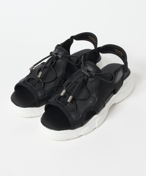 GLOBAL WORK（グローバルワーク）の「アソート厚底サンダル/110733（サンダル・キッズ・ブラック系9/ブラック系・24cm/23cm/22cm/21cm）」の6枚目の写真