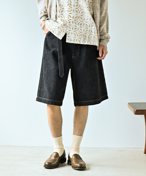 JOURNAL STANDARD（ジャーナルスタンダード）の「C/H デニム ベルテッド キャノンショートパンツ（その他パンツ・メンズ・ブラック/ネイビー・MEDIUM/LARGE）」の6枚目の写真