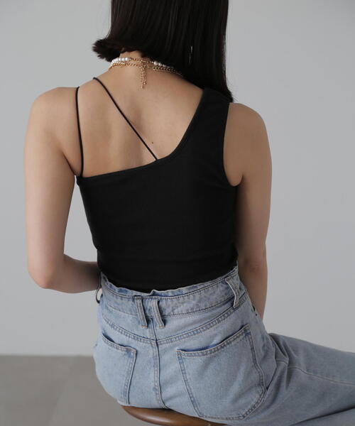 FREE'S MART（フリーズマート）の「◆ワンショルダーカップ付きテレコタンク(カップ取り外し可)（タンクトップ・レディース・ブラック/ブルー/ホワイト・FREE）」の7枚目の写真