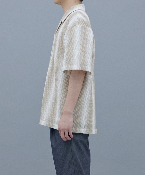 UNITED TOKYO（ユナイテッドトウキョウ）の「ラッセルアソートオープンカラーシャツ（シャツ/ブラウス・メンズ・ベージュ/ネイビー・1/2）」の22枚目の写真