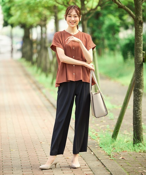 Honeys（ハニーズ）の「ウエストタックブラウス（シャツ/ブラウス・レディース・ブルーグリーン/ブラック/ピンクベージュ/オレンジ/ホワイト・M/S/3L/LL/L）」の13枚目の写真