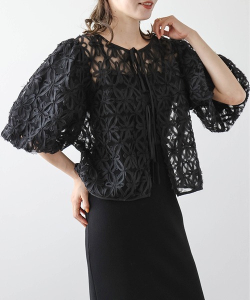 La-gemme(ラジェム)の「2way花柄シアートップス(シャツ/ブラウス・レディース・ブラック/ホワイト・フリー)」の14枚目の写真