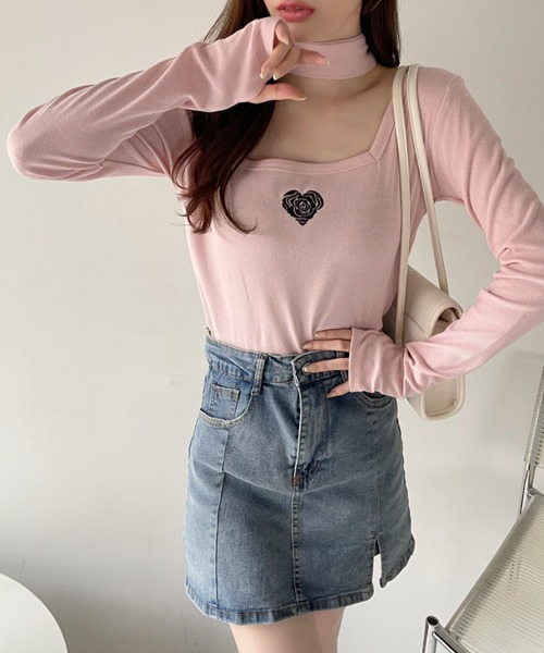 Ada.(エイダ)の「タイ付き ハート ローズ 刺繍 スクエアネック バレエコア トップス(Tシャツ/カットソー・レディース・ピンク/オフホワイト/ブラック・FREE)」の16枚目の写真
