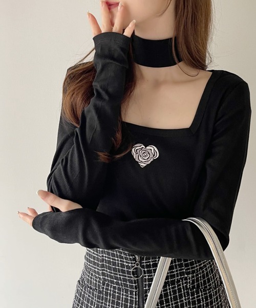 Ada.(エイダ)の「タイ付き ハート ローズ 刺繍 スクエアネック バレエコア トップス(Tシャツ/カットソー・レディース・ピンク/オフホワイト/ブラック・FREE)」の6枚目の写真