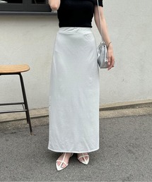 ナローラメスカート