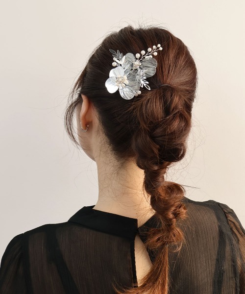 CEMONEMO（セモネモ）の「2連 透かしフラワー クリップ（ヘアピン・レディース・シルバー/ゴールド・FREE）」の12枚目の写真